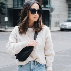 Everlane Almond Alpaca Crewneck Sweater Small